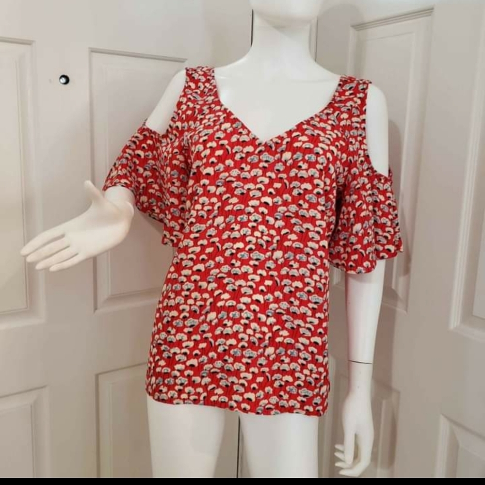 Skies are Blue Size Medium